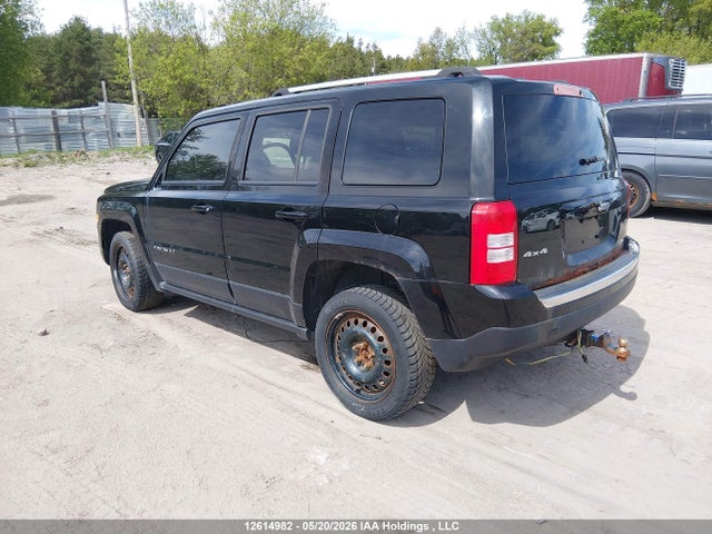 2016 Jeep Patriot Sport/north მანქანა იყიდება აუქციონზე, vin: 1C4NJRAB1GD772310, აუქციონის ნომერი: 12614982