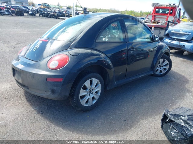 12614983 :رقم المزاد ، 3VWRW2AGXAM025870 vin ، 2010 Volkswagen New Beetle 2.5l Comfortline مزاد بيع