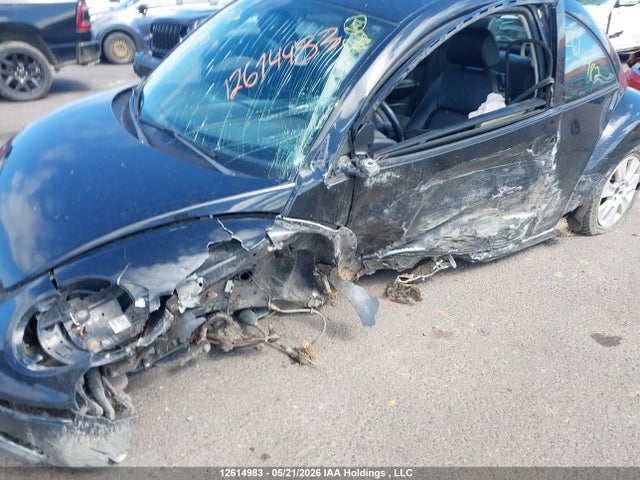 12614983 :رقم المزاد ، 3VWRW2AGXAM025870 vin ، 2010 Volkswagen New Beetle 2.5l Comfortline مزاد بيع