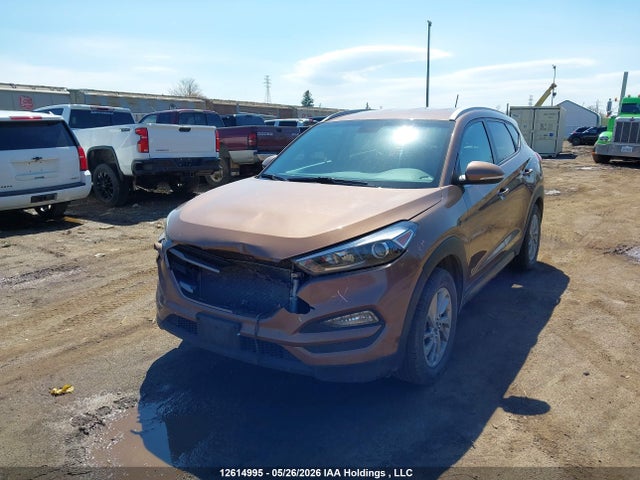 2016 Hyundai Tucson Premium მანქანა იყიდება აუქციონზე, vin: KM8J3CA40GU071146, აუქციონის ნომერი: 12614995