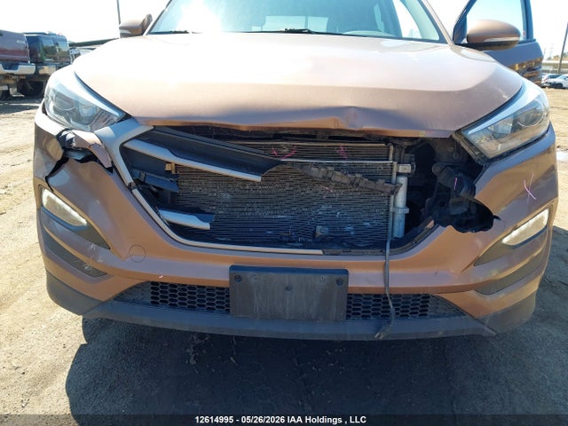 2016 Hyundai Tucson Premium მანქანა იყიდება აუქციონზე, vin: KM8J3CA40GU071146, აუქციონის ნომერი: 12614995