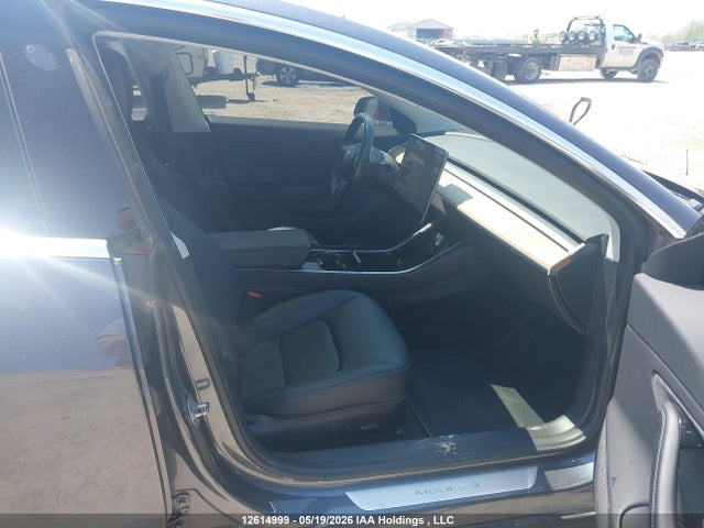 5YJ3E1EA6JF029852 Tesla Model 3 Long Range/mid Range