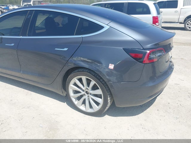 5YJ3E1EA6JF029852 Tesla Model 3 Long Range/mid Range