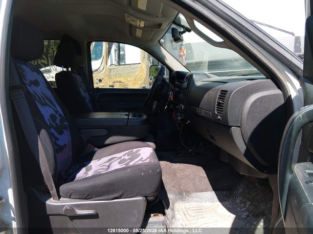 Auction sale of the 2013 Gmc Sierra K2500 Sle, vin: 1GT120CGXDF117854, lot number: 12615000