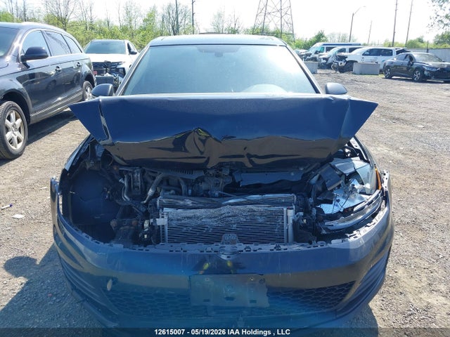 3VW4T7AU5FM089215 Volkswagen GTI