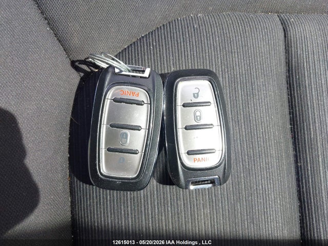 Aukcja sprzedaży 2017 Chrysler Pacifica Lx, vin: 2C4RC1CGXHR660240, numer aukcji: 12615013