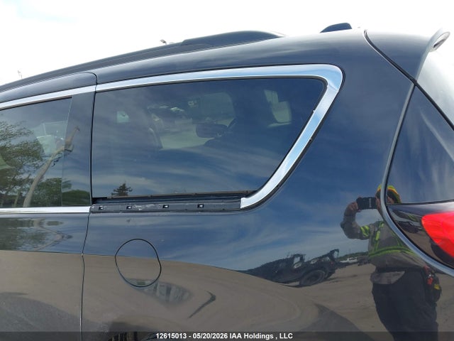 Aukcja sprzedaży 2017 Chrysler Pacifica Lx, vin: 2C4RC1CGXHR660240, numer aukcji: 12615013