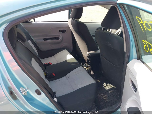 JTDKDTB36E1066513 Toyota PRIUS C
