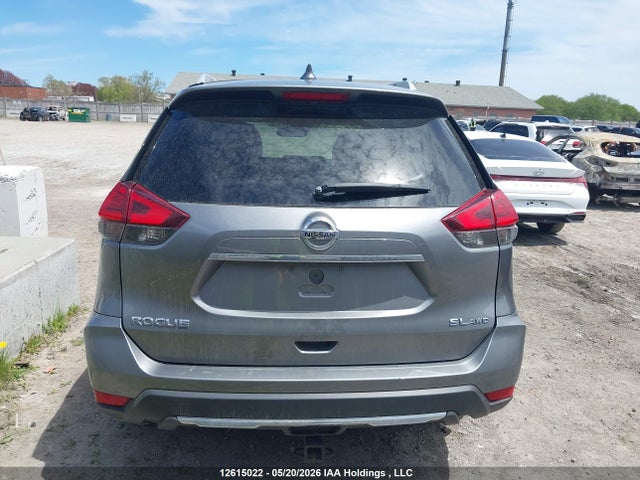 2017 Nissan Rogue S/sl Platinum/sv მანქანა იყიდება აუქციონზე, vin: 5N1AT2MV7HC807733, აუქციონის ნომერი: 12615022