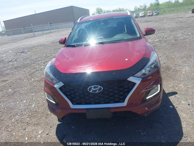 KM8J3CA49KU975747 Hyundai Tucson Preferred
