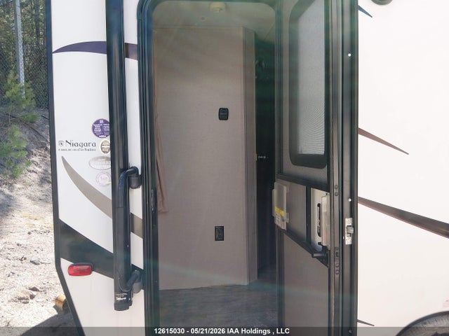 4EZTA1816J7104867 Kz Inc. Kz Inc.