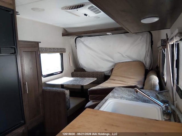4EZTA1816J7104867 Kz Inc. Kz Inc.