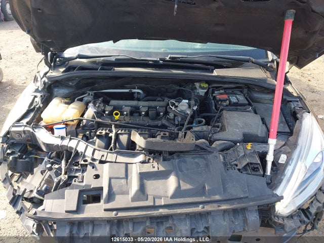 Ford Focus Titanium 2016 1FADP3J24GL341690 Image 10