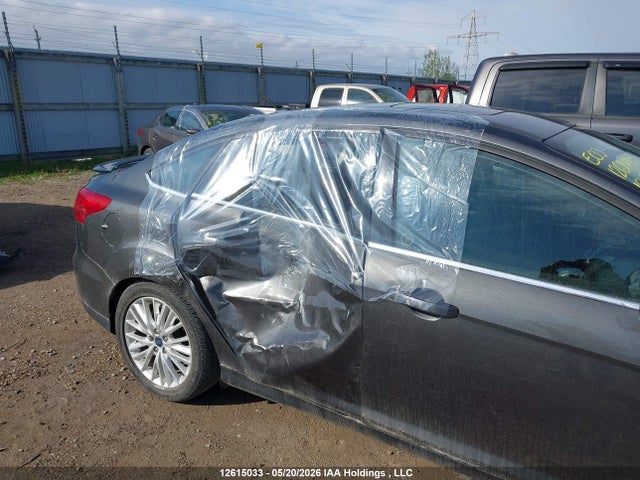 Ford Focus Titanium 2016 1FADP3J24GL341690 Image 21