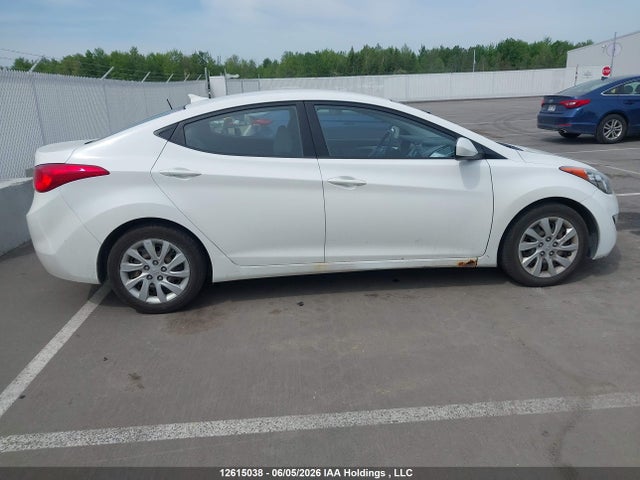 2013 Hyundai Elantra მანქანა იყიდება აუქციონზე, vin: 5NPDH4AE0DH225538, აუქციონის ნომერი: 12615038
