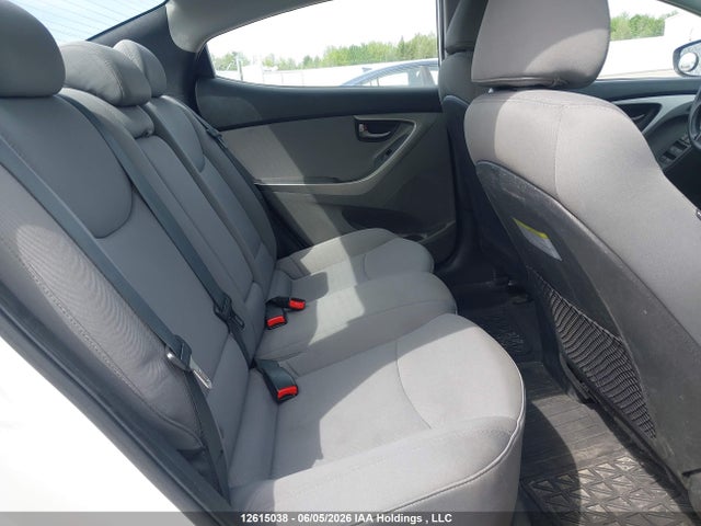 2013 Hyundai Elantra მანქანა იყიდება აუქციონზე, vin: 5NPDH4AE0DH225538, აუქციონის ნომერი: 12615038