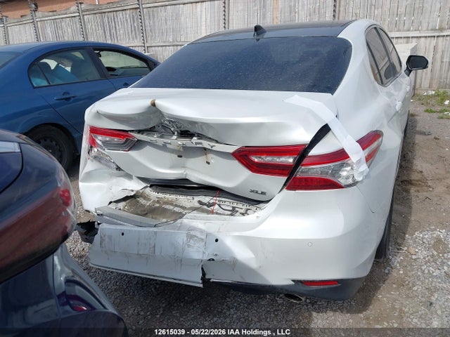 4T1BZ1HK5JU004481 Toyota Camry Xle V6