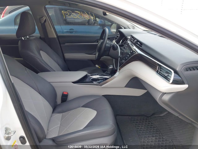 4T1BZ1HK5JU004481 Toyota Camry Xle V6