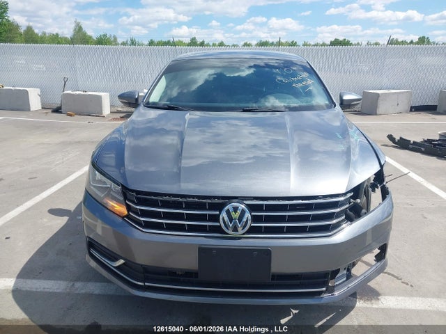 2018 Volkswagen Passat S/r-line მანქანა იყიდება აუქციონზე, vin: 1VWAA7A36JC041894, აუქციონის ნომერი: 12615040