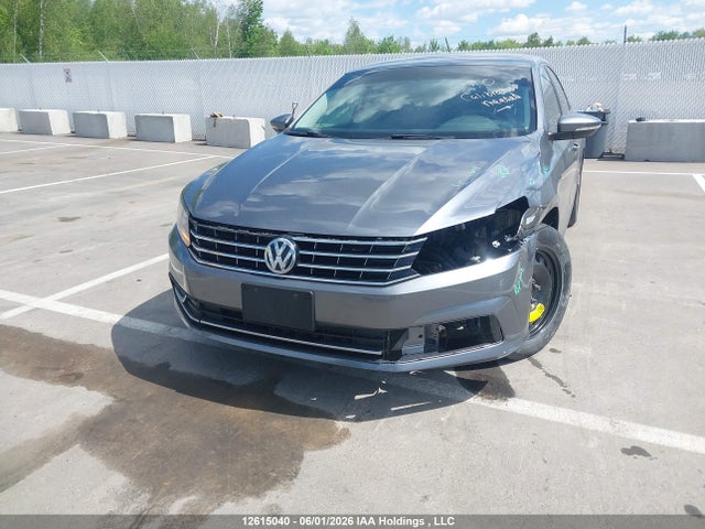2018 Volkswagen Passat S/r-line მანქანა იყიდება აუქციონზე, vin: 1VWAA7A36JC041894, აუქციონის ნომერი: 12615040