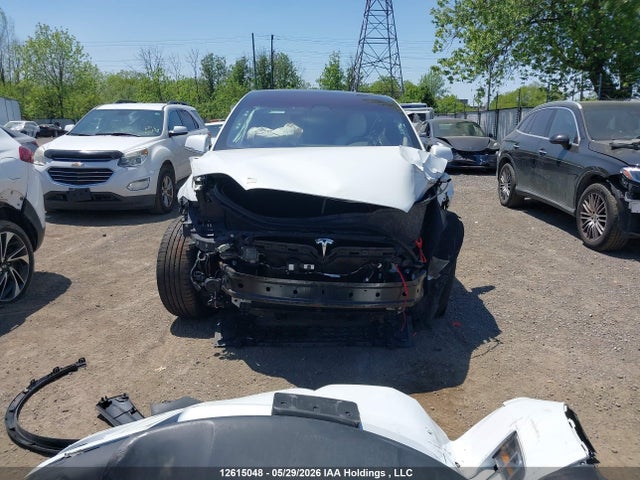 Tesla MODEL X 2017 5YJXCBE22HF064971 Image 13