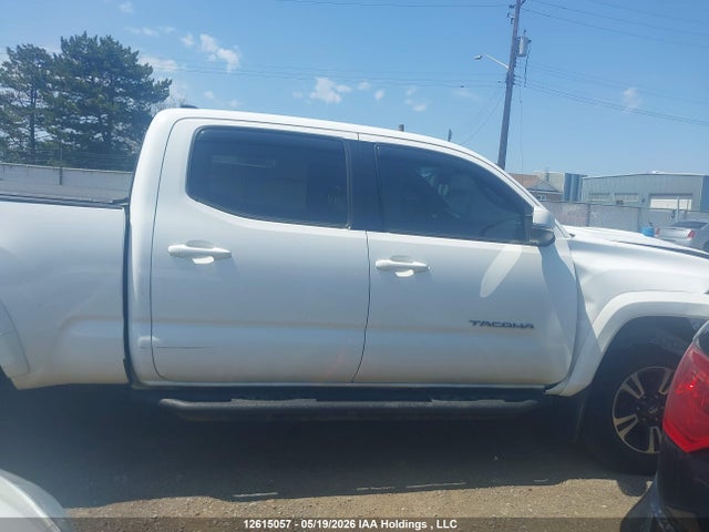 12615057 :رقم المزاد ، 5TFDZ5BN2GX001536 vin ، 2016 Toyota Tacoma Dbl Cab/sr5/trd Sport/or مزاد بيع