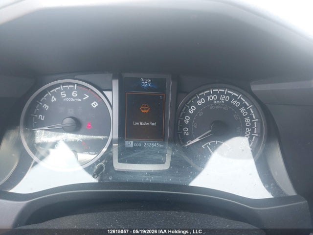 12615057 :رقم المزاد ، 5TFDZ5BN2GX001536 vin ، 2016 Toyota Tacoma Dbl Cab/sr5/trd Sport/or مزاد بيع