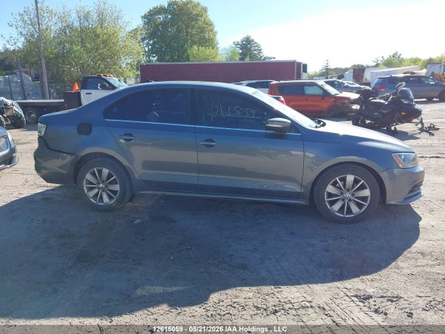 2015 Volkswagen Jetta მანქანა იყიდება აუქციონზე, vin: 3VW1K7AJ6FM315032, აუქციონის ნომერი: 12615059