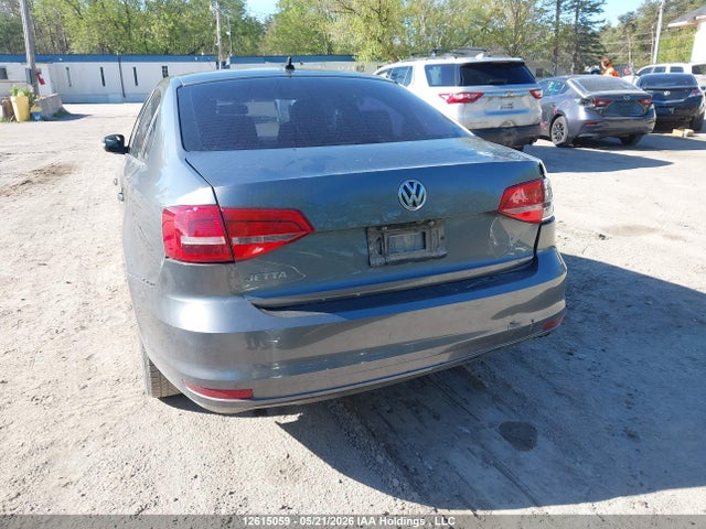 2015 Volkswagen Jetta მანქანა იყიდება აუქციონზე, vin: 3VW1K7AJ6FM315032, აუქციონის ნომერი: 12615059