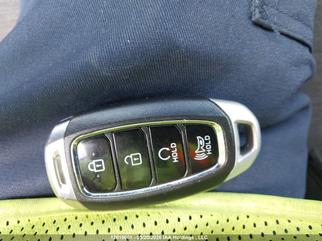 Продажа на аукционе авто 2022 Hyundai Kona Electric Preferred With Two-tone Roof, vin: KM8K23AG3NU140328, номер лота: 12615061