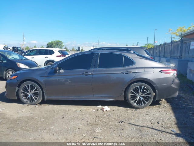 2020 Toyota Camry Se მანქანა იყიდება აუქციონზე, vin: 4T1J11AK8LU900080, აუქციონის ნომერი: 12615074