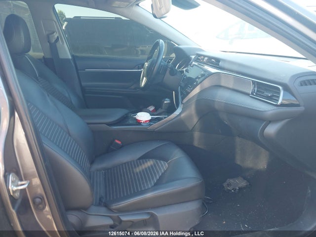 2020 Toyota Camry Se მანქანა იყიდება აუქციონზე, vin: 4T1J11AK8LU900080, აუქციონის ნომერი: 12615074