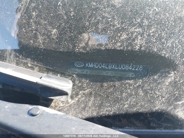 KMHD04LBXLU084228 Hyundai Elantra Sport Manual