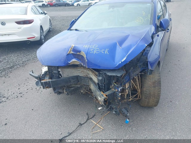 KMHD04LBXLU084228 Hyundai Elantra Sport Manual