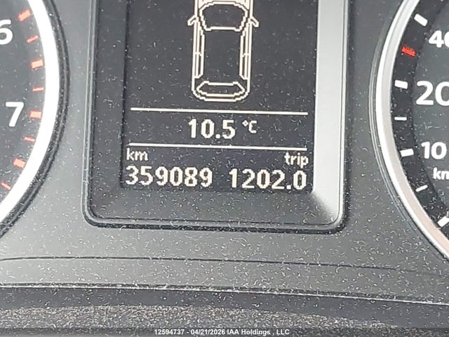 WVGKV7AX8FW537540 Volkswagen Tiguan Trendline