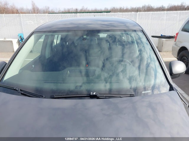 WVGKV7AX8FW537540 Volkswagen Tiguan Trendline