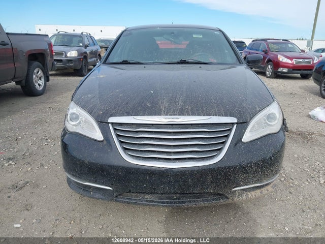 Продажа на аукционе авто 2014 Chrysler 200 Lx, vin: 1C3CCBAB1EN128195, номер лота: 12608942