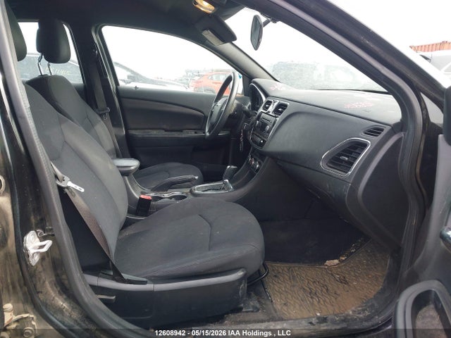 Продажа на аукционе авто 2014 Chrysler 200 Lx, vin: 1C3CCBAB1EN128195, номер лота: 12608942