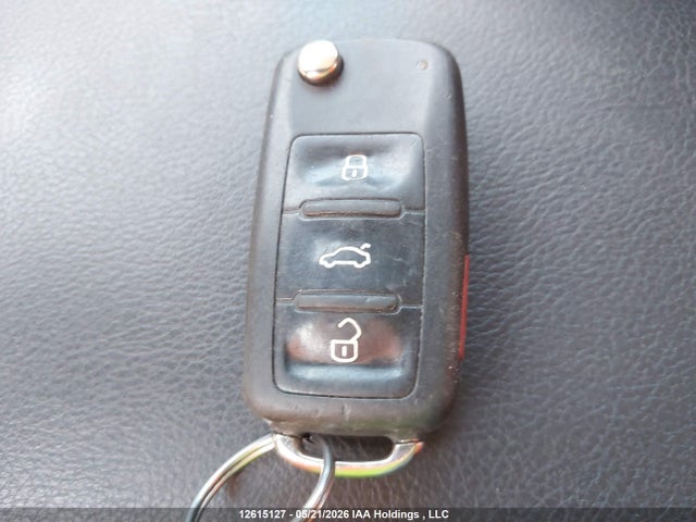 3VWL07AJ1FM248032 Volkswagen Jetta 1.8 Tsi Highline
