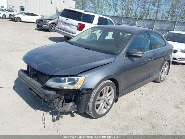 3VWL07AJ1FM248032 Volkswagen Jetta 1.8 Tsi Highline