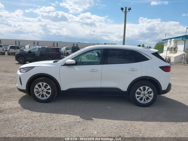Продажа на аукционе авто 2023 Ford Escape Active, vin: 1FMCU9GN3PUA00547, номер лота: 12615134