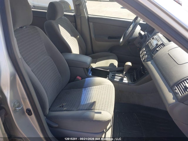2005 Toyota Camry Le/se/std/xle მანქანა იყიდება აუქციონზე, vin: 4T1BE32K15U992932, აუქციონის ნომერი: 12615201