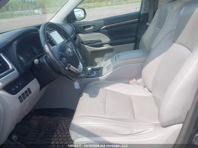 2014 Toyota Highlander Hybrid Limited მანქანა იყიდება აუქციონზე, vin: 5TDDCRFH2ES005019, აუქციონის ნომერი: 12615217