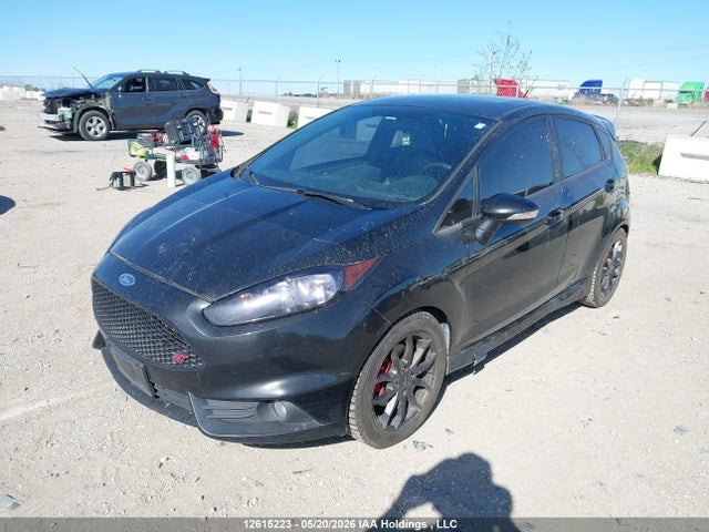 Ford FIESTA ST 2016 3FADP4GX2GM160496 Image 2