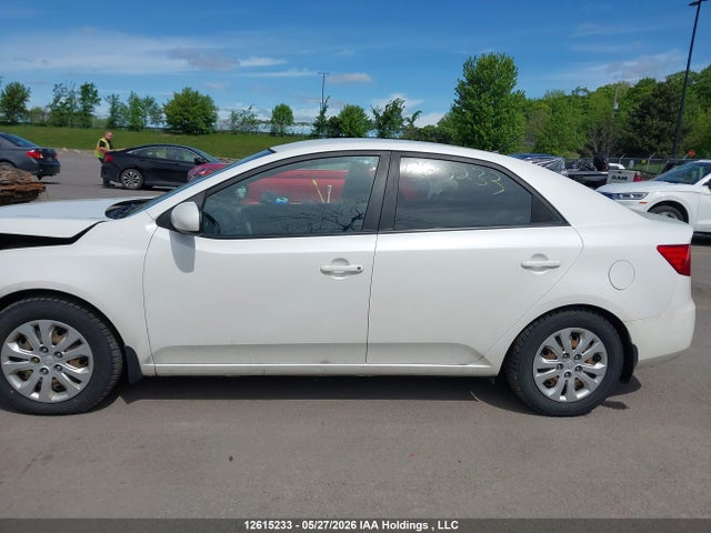 12615233 :رقم المزاد ، KNAFT4A25D5660078 vin ، 2013 Kia Forte 2.0l Lx مزاد بيع