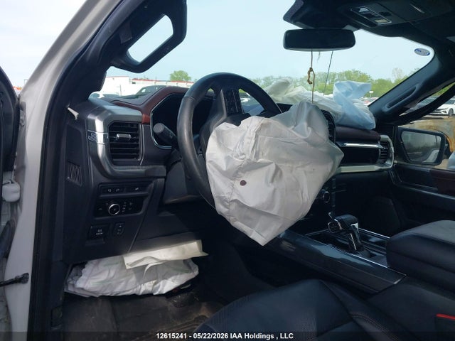 12615241 :رقم المزاد ، 1FTEW1EP1PKF65209 vin ، 2023 Ford F-150 Lariat مزاد بيع