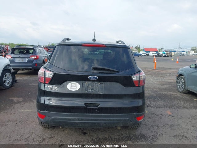 1FMCU0F74HUD31282 Ford ESCAPE S