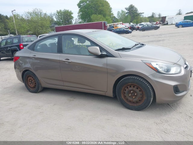 12615266 :رقم المزاد ، KMHCT4AE7CU203644 vin ، 2012 Hyundai Accent Gls/gs مزاد بيع