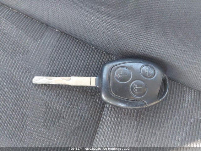 12615271 :رقم المزاد ، 3FADP4BJ1DM113037 vin ، 2013 Ford Fiesta Se مزاد بيع
