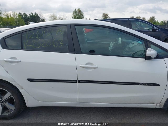 Auction sale of the 2018 Kia Forte Lx/lx+, vin: 3KPFL4A73JE252063, lot number: 12615275